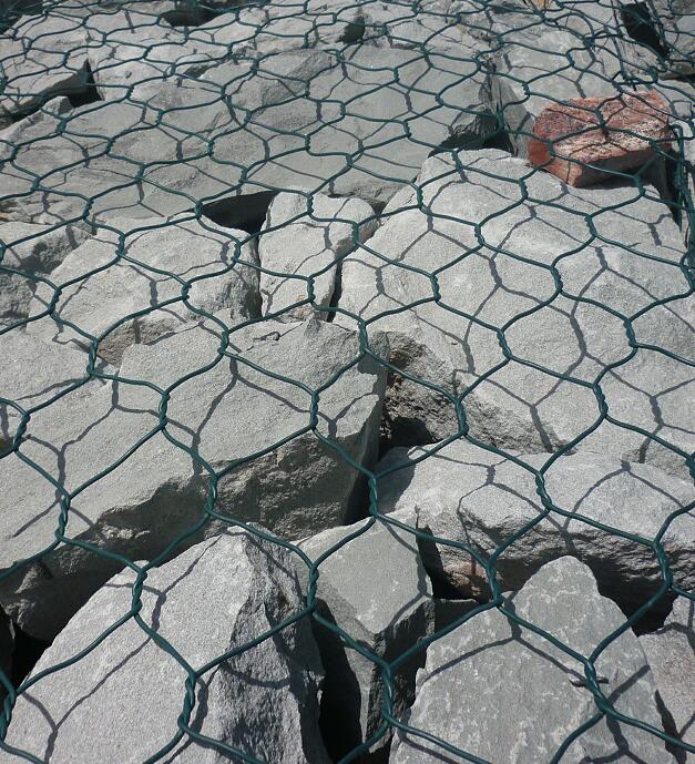 護(hù)坡格賓網(wǎng)墊