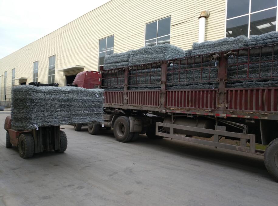 ������eʯ�\�W��S�Ұl؛